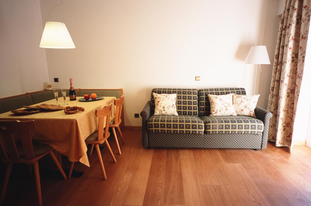 Residence Frea Σέλβα ντι Βαλ Γκαρντένα Δωμάτιο φωτογραφία